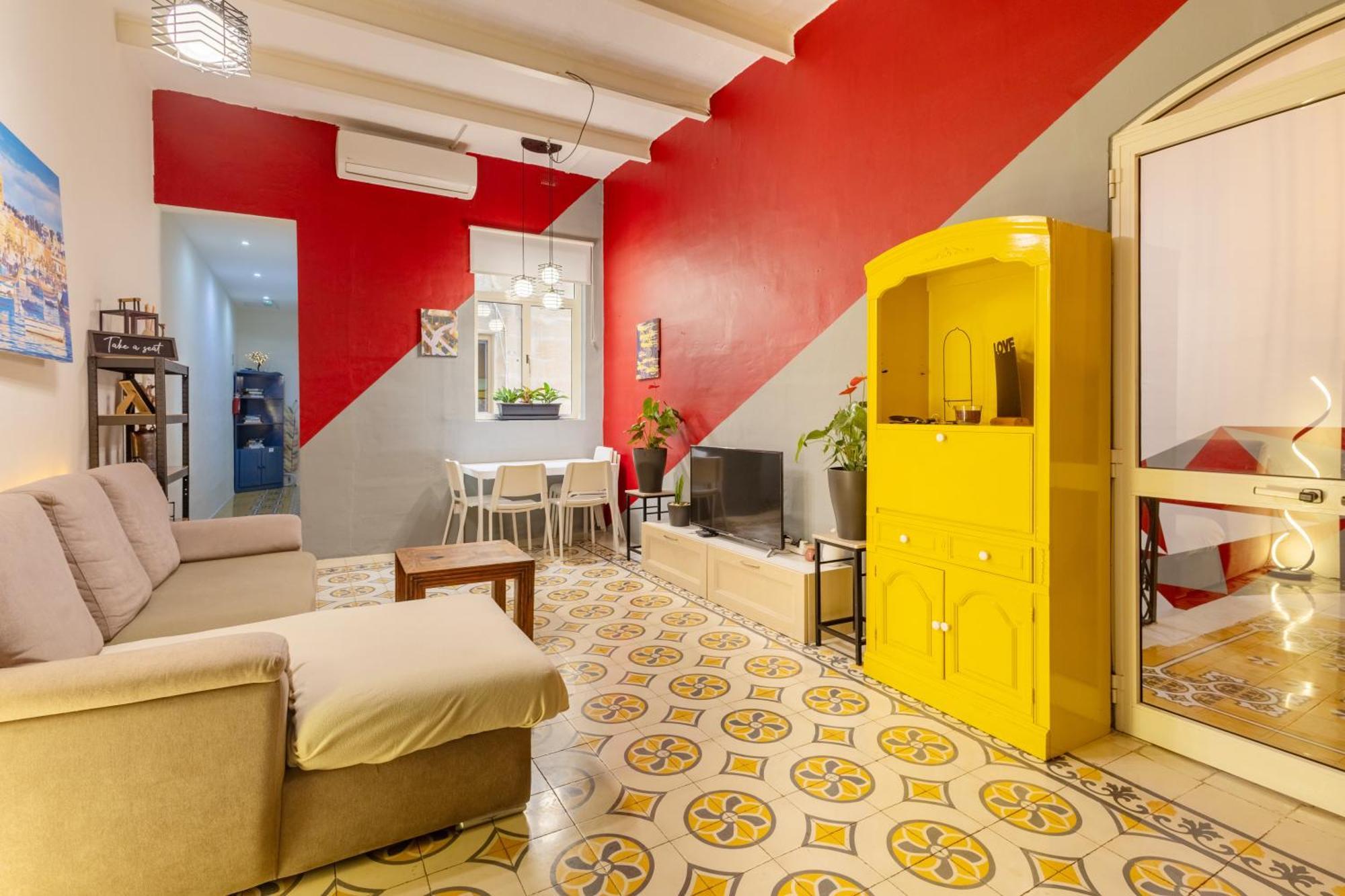 Quiet Ensuite Budget Twin Room Sliema Exterior photo